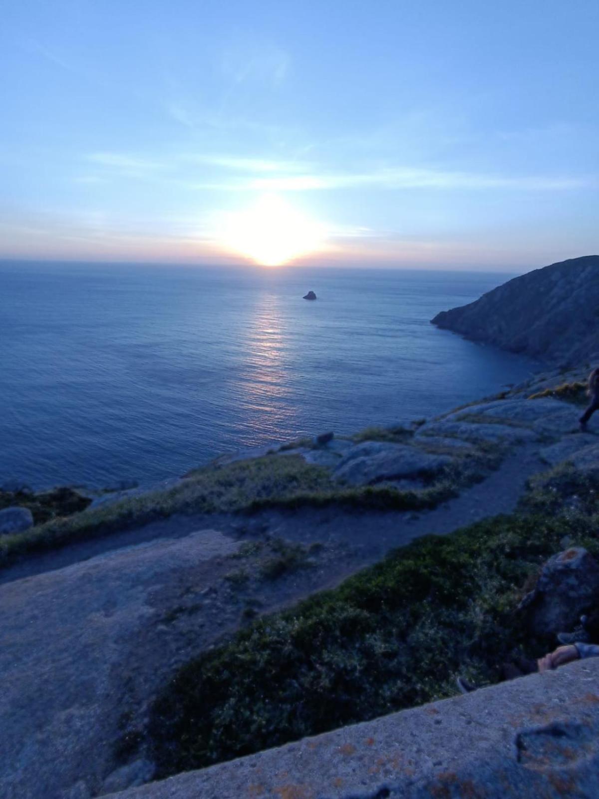 Mirador Playa Ribeira - Fisterra Apartment Luaran gambar